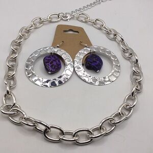 Necklace/Earring Set. Silver and Purple Leopard Print Earrings & Silver Nexklace